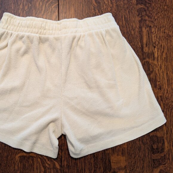 Better Together Pajama Shorts – XS White - Picture 9 of 9